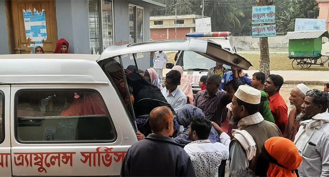 নলছিটিতে সিএনজির ধাক্কায় শিশু নিহত