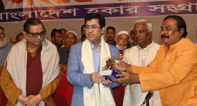 হকাররা হলুদ-সবুজ চিহ্নিত এলাকায় ব্যবসা করতে পারবেন : মেয়র তাপস