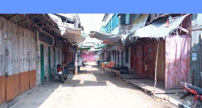 অনির্দিষ্টকালের জন্য তাফালবাড়ী বাজারের দোকানপাট বন্ধ