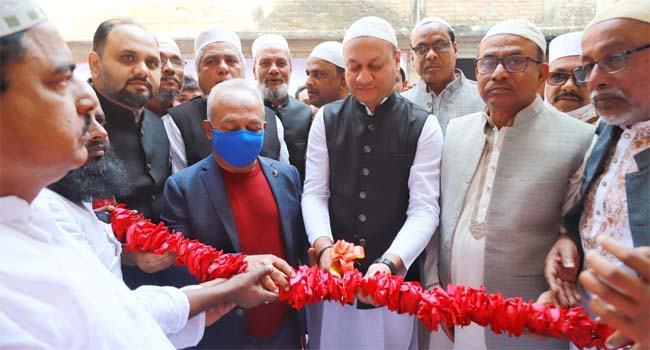 গফরগাঁওয়ে ৭ কোটি টাকা ব্যয়ে নির্মিত দৃষ্টিনন্দন মসজিদ উদ্বোধন