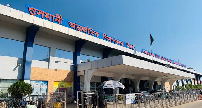ওসমানিতে ফ্লাইট চলাচল স্বাভাবিক, আটকেপড়া যাত্রীদের জন্য বিকল্প ব্যবস্থা