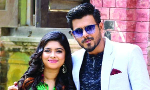 কোটির ঘরে লুইপা-সিয়ামের ‘জেন্টলম্যান’