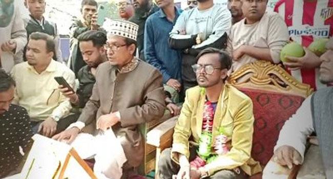 আমরা মঞ্চ ভেঙে পড়া দেখেছি, অতিরিক্ত মানুষকে নামতে হবে : হিরো আলম