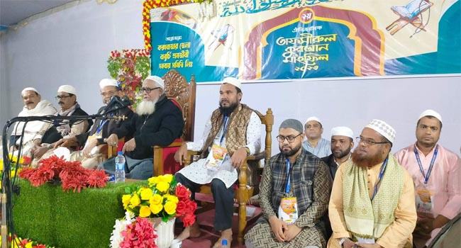 ‘যত আবিষ্কার সব কুরআন থেকেই হয়েছে’