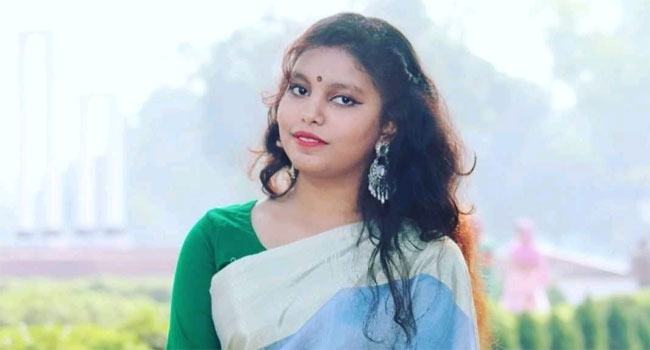 ইবিতে র‌্যাগিং : হল থেকে বের করে দেয়া হলো সেই ছাত্রলীগ নেত্রীকে