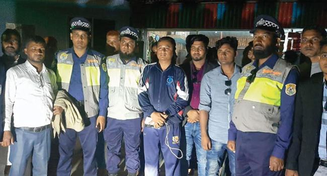 সুন্দরবনের হারিয়ে যাওয়া যশোরের ১০ পর্যটককে উদ্ধার