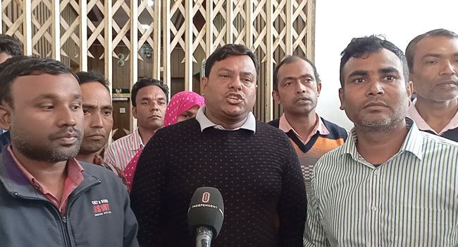 ইবি ভিসির ফোনালাপ ভাইরাল : অপসারণ চেয়ে ক্যাম্পাসে প্রতিবাদ