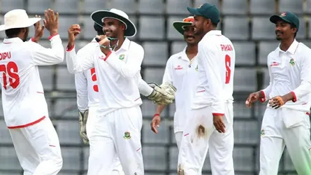 ক্যাম্পবেলের ব্যাটে প্রথম দিনে এগিয়ে জিম্বাবুয়ে ‘এ’ দল