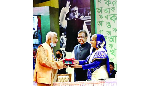 ভাষা আন্দোলনের জন্য বঙ্গবন্ধুকে কারাবরণ করতে হয়েছে