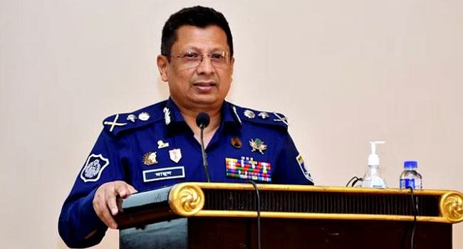 শান্তি বজায় রাখতে যেকোনো চ্যালেঞ্জ মোকাবেলায় বাংলাদেশ পুলিশ প্রস্তুত : আইজিপি