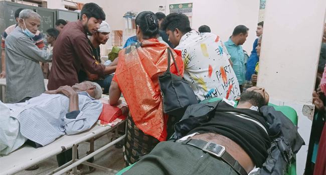 লালমনিরহাটে ট্রাক-অটোরিকশা সংঘর্ষ, নিহত ২