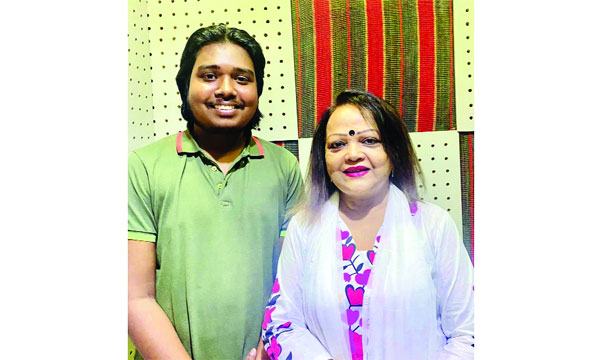 সাবিনা ইয়াসমিনের স্নেহ-সান্নিধ্যে ধন্য আকাশ মাহমুদ