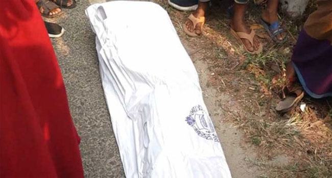 চৌগাছায় সড়ক দুর্ঘটনায় মাছ ব্যবসায়ী নিহত, আহত ২