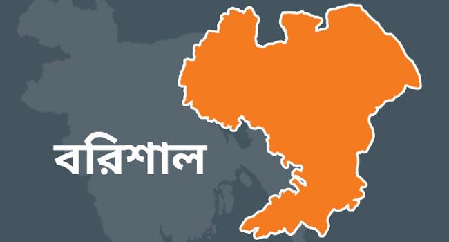 বরিশালে পুলিশের ওপর জেলেদের হামলা, ফাঁড়ির ইনচার্জসহ আহত ১৬