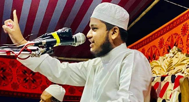 যুবকদের দ্বীনের পথে আনতে কাজ করছেন জুনাইদ আল হাবিব