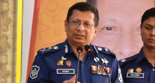 যেকোনো মূল্যে আইনশৃঙ্খলা পরিস্থিতি স্থিতিশীল রাখতে পুলিশ বদ্ধপরিকর : আইজিপি