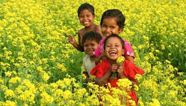 সুখী দেশের তালিকায় ২৪ ধাপ পিছিয়েছে বাংলাদেশ