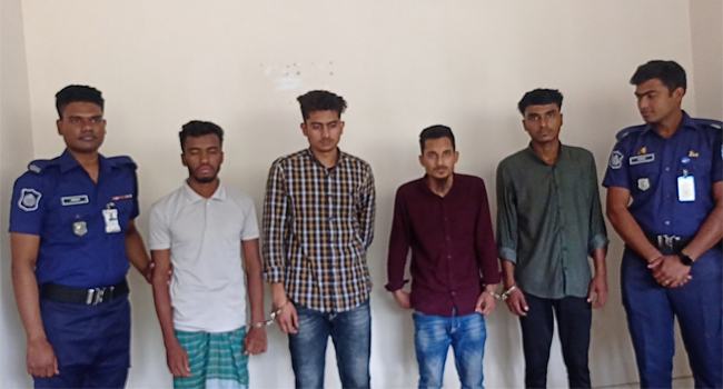 ফরিদপুরে বাবা-ছেলেকে নির্যাতনের ঘটনায় গ্রেফতার আরো ৪