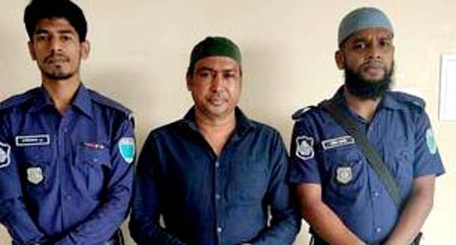 চাল আত্মসাতের অভিযোগে ইউপি চেয়ারম্যান গ্রেফতার