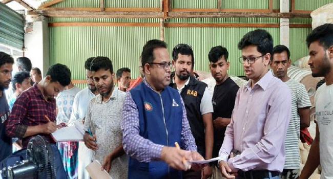 তালায় অবৈধ সেমাই কারখানায় র‌্যাবের অভিযান