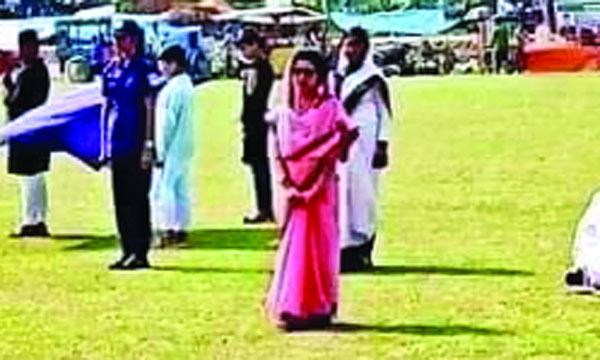 ডিসপ্লেতে শিশু শিক্ষার্থী খালেদা জিয়া সাজায় প্রধান শিক্ষককে শোকজ