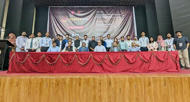 আইইউটি ক্যাম্পাসে ক্যারিয়ার এক্সপো ২০২৩ অনুষ্ঠিত