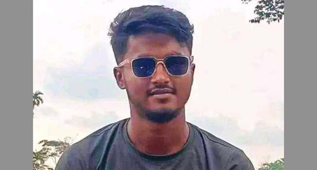 পিরোজপুরে বাড়ি থেকে ডেকে যুবককে কুপিয়ে হত্যা