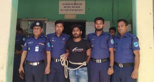 মানিকগঞ্জে ঘুমন্ত বড়ভাইকে হত্যার দায়ে ছোটভাই গ্রেফতার
