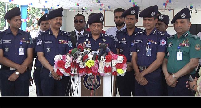 বিভিন্ন স্থানে আগুনের ঘটনায় নাশকতার তথ্য নেই : আইজিপি