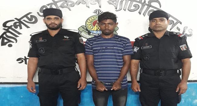 মেহেরপুরে র‌্যাবের অভিযানে ১.৫ কেজি গাঁজাসহ আটক ১