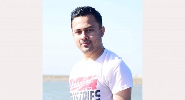 সেই জেমসের বিরুদ্ধে এবার অর্থ আত্মসাতের অভিযোগ