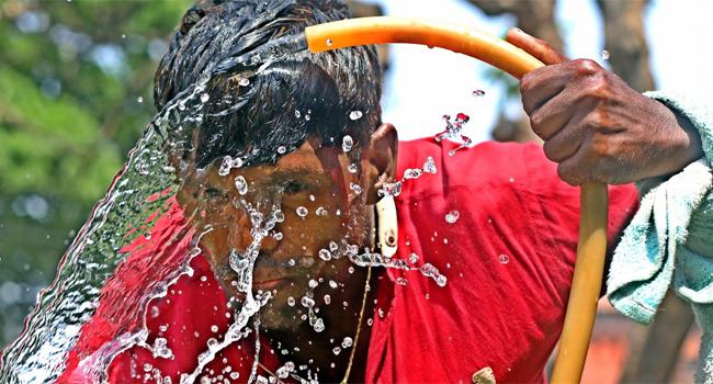 জলাভূমি আর সবুজের অভাবে উত্তপ্ত ঢাকা