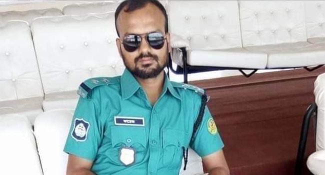 বরিশালে বাসের ধাক্কায় পুলিশের এসআই নিহত