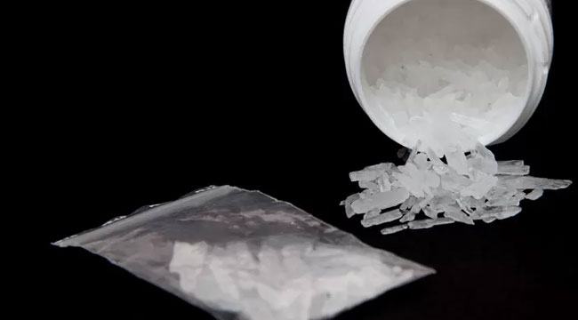 কেন বাড়ছে ক্রিস্টাল মেথের চোরাচালান