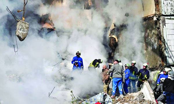 ইউক্রেনজুড়ে রাশিয়ার ব্যাপক হামলা, নিহত ৯