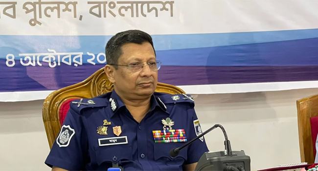 নির্বাচনের আগে আইনশৃঙ্খলার অবনতি হলে কঠোর হস্তে দমন করা হবে : আইজিপি