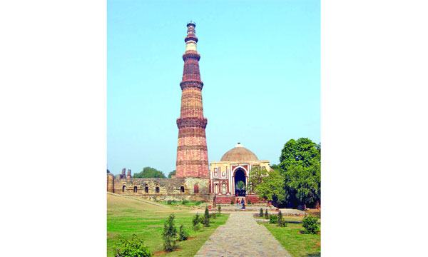কুতুব মিনারের কথা