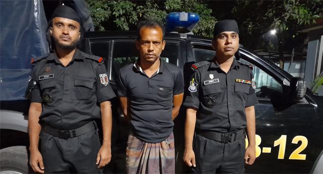 বগুড়ার মা হত্যা মামলায় ছেলে গ্রেফতার