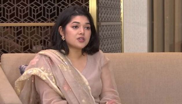 হিট অফিসার বুশরা করোনায় আক্রান্ত