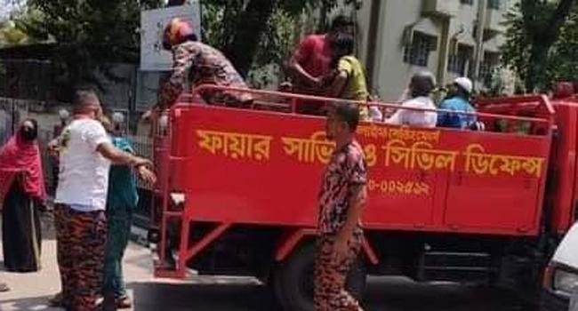 পুঠিয়ায় নসিমন-মাইক্রো সংঘর্ষে নিহত ১, আহত ৮