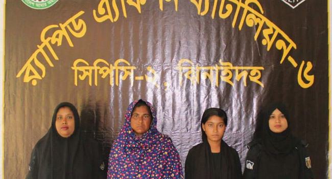 যশোরে মাদক কারবারিদের হামলায় র‌্যাবের ২ সদস্য আহত, আটক ২