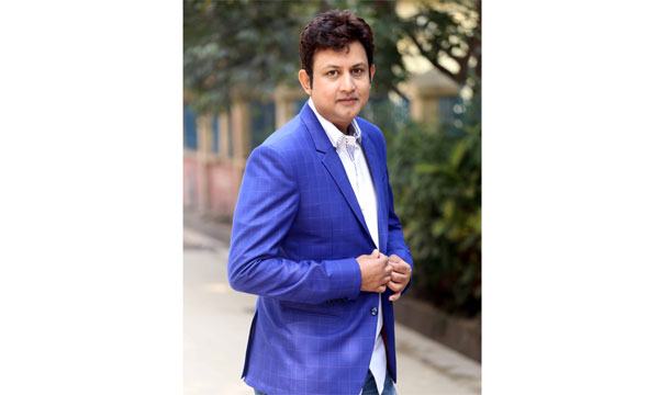 অভিনয়ের পথচলায় আমিন খানের সাফল্যের তিন দশক