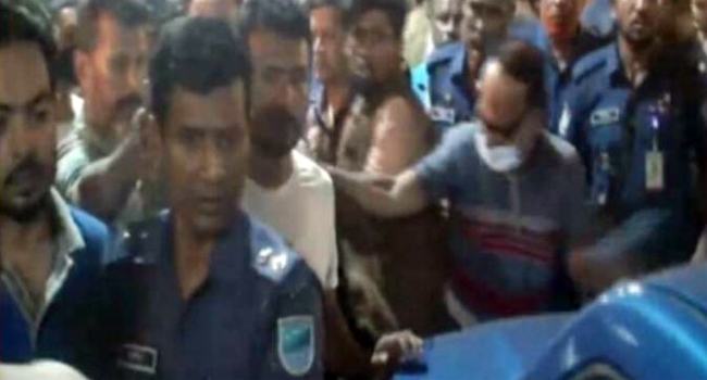 নারায়ণগঞ্জে নারীর হাত-পায়ের রগ কেটে হত্যা, গ্রেফতার ২