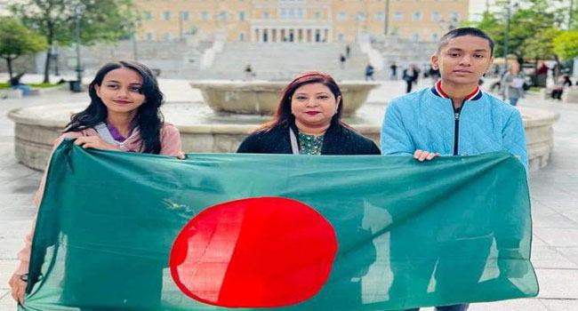 বাংলাদেশের প্রতিনিধিত্ব করতে গ্রিসে গেছেন নারায়ণগঞ্জের ২ শিক্ষার্থী
