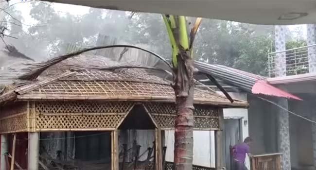 ঘূর্ণিঝড় মোখা : ক্ষতিগ্রস্ত সেন্টমার্টিন ও শাহপরীর দ্বীপ