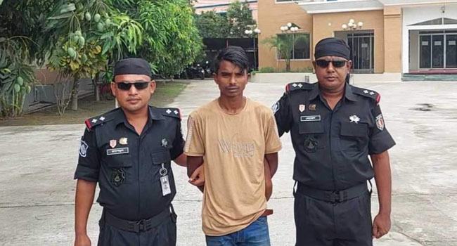 ঝালকাঠিতে কিশোরীকে ধর্ষণ, অভিযুক্ত গ্রেফতার
