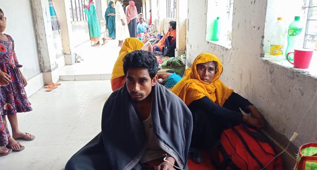 লালমনিরহাটে রেস্টুরেন্টে খেয়ে অসুস্থ ২২