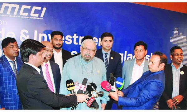 মালয়েশিয়ায় বেকার হাজারো শ্রমিক, হাইকমিশনে অভিযোগ