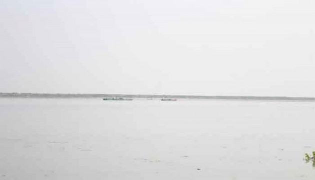 রাজশাহীতে ইজারাবহির্ভূত জায়গা হতে বালু উত্তোলনের অভিযোগ