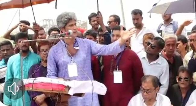 সিরাজগঞ্জে গণমঞ্চের রোড মার্চ অনুষ্ঠিত